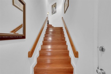 (private lake, pond, creek) Condo Sale Pending in Plantation Florida