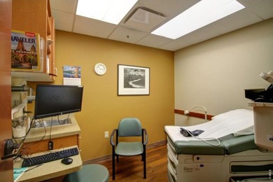 Prestigious Medical Office Building for Sale or Lease in - photo 7