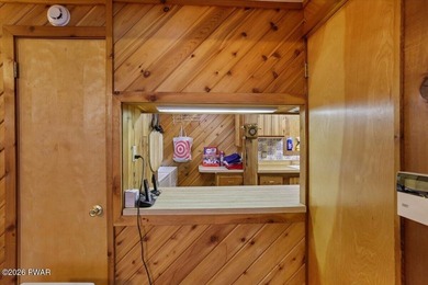 Welcome to this spacious and versatile 5-bedroom, 2-bath home - photo 10