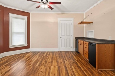 Packed with charm, space and updates, welcome to 113 - photo 11