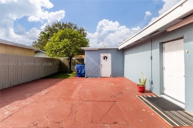 Stunning location! This duplex is a hidden gem, perfectly - photo 19