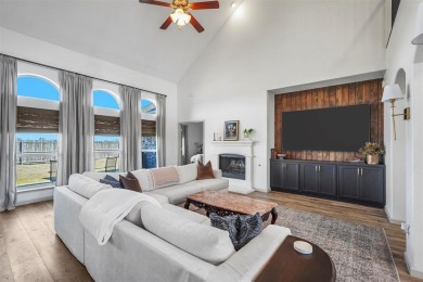 (private lake, pond, creek) Home For Sale in Royse City Texas