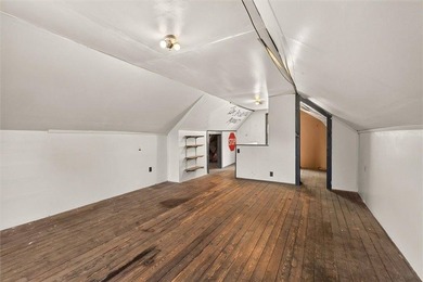 Packed with charm, space and updates, welcome to 113 - photo 37