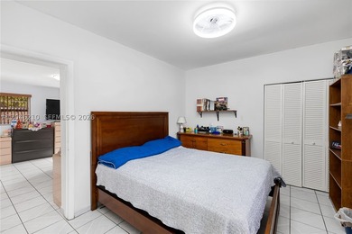 Stunning location! This duplex is a hidden gem, perfectly - photo 39