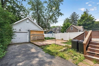 Packed with charm, space and updates, welcome to 113 - photo 39