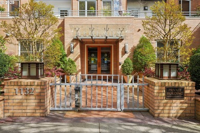 Live in luxury at The Legends with this thoughtfully updated