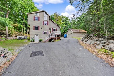 Beautifully updated 3BR/3BA home situated on over an acre in - photo 8