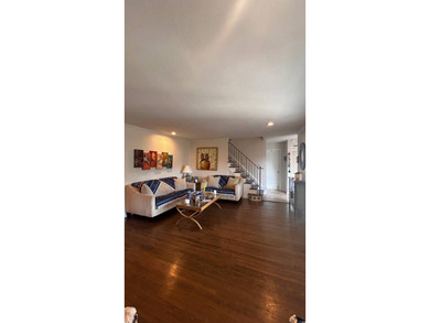 Completely updated 1-Family Gem in East Rockaway's Waverly Park - photo 9