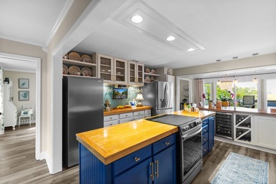 Make sure to watch the virtual tour! Set on the creek with your - photo 11