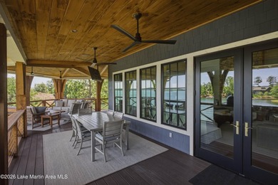 A DIAMOND VIEW designed for gathering without feeling crowded - photo 15