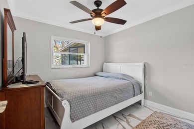 Under contract-accepting backup offers. Welcome to this - photo 17