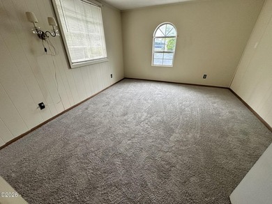 Coastal living awaits in Northwest Lincoln City! This two - photo 18