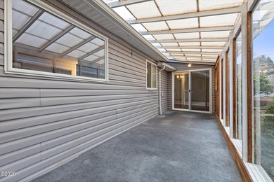 Coastal living awaits in Northwest Lincoln City! This two - photo 22
