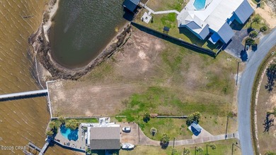 A rare stretch of North Bay shoreline sets the stage for - photo 26