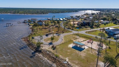 A rare stretch of North Bay shoreline sets the stage for - photo 34