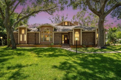 (private lake, pond, creek) Home For Sale in Sarasota Florida