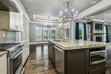 Charming Raised Cottage. Step inside to an open-concept living - photo 5