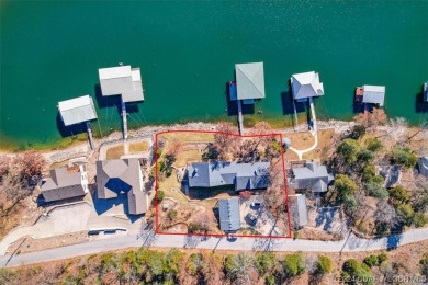 Lake of the Ozarks Home For Sale in Roach Missouri