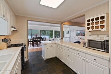 Welcome to your ultimate lakeside retreat on the coveted shores - photo 10