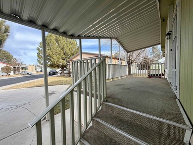 Fantastic home in the beautiful Midlands Village. Situated - photo 4
