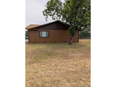 Nice Duplex in Desirable Lake California Community! This is in a - photo 7