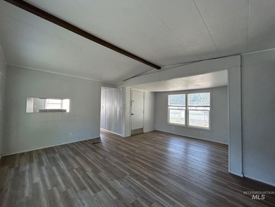 Welcome to AFFORDABLE housing in a well-maintained and - photo 10