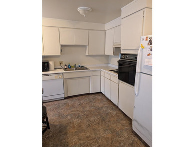 Nice Duplex in Desirable Lake California Community! This is in a - photo 10