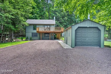 Experience the best of Lake Wallenpaupack living in this - photo 2