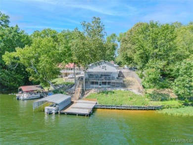 Lake Home For Sale in Wetumpka, Alabama