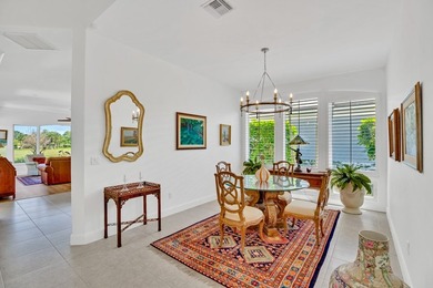 Elegant Oak Harbor, Bermuda style architecture set on a fabulous - photo 11