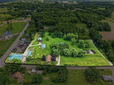Exceptional 6.48-acre mixed-use investment opportunity offering - photo 2