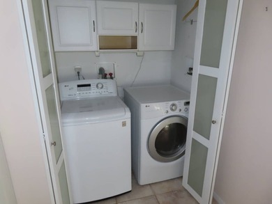 Are you looking for a home on a quiet Cul-De-Sac street with a - photo 15