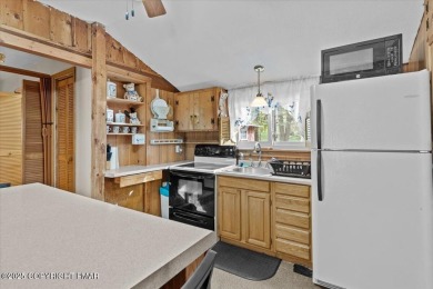 'Multiple Offers Received-Highest and Best due by 3:00 Tuesday