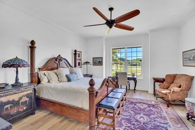 Elegant Oak Harbor, Bermuda style architecture set on a fabulous - photo 20