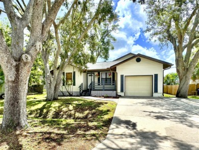 Manatee River Home For Sale in Ellenton Florida