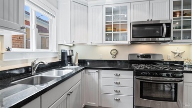 Located in the heart of downtown San Rafael, 27 Latham Street - photo 33