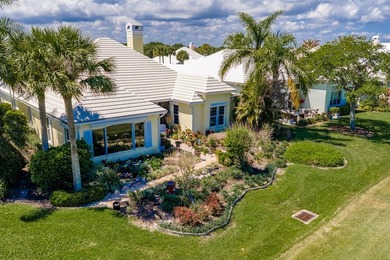 Elegant Oak Harbor, Bermuda style architecture set on a fabulous - photo 34