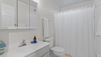 Located in the heart of downtown San Rafael, 27 Latham Street - photo 36