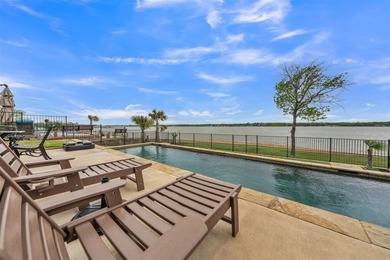 Wow, a breathtaking open-water lakefront home in the highly - photo 39