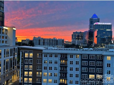 Walking distance to uptown from this Royal Court 10th floor unit - photo 1