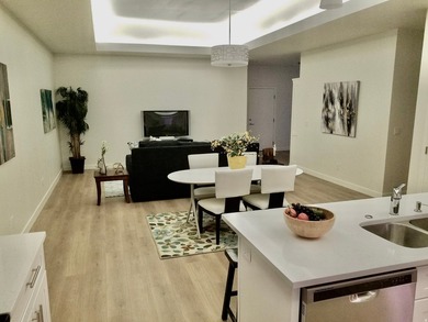 Beautiful, Cozy Rambler with Privacy AND One level living with - photo 5