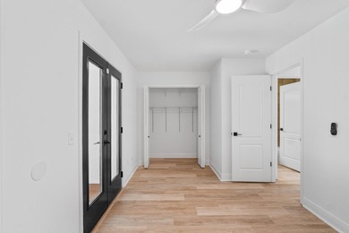 Beautifully renovated and move-in ready, this thoughtfully - photo 21