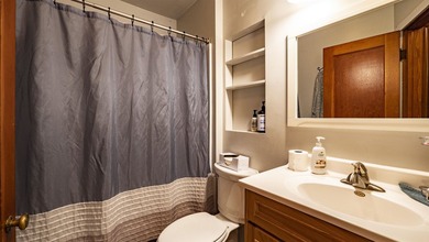 Come view this move-in ready 2-bed, 1.5-bath ranch with spacious - photo 21