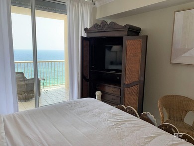Rare Beach Club Opportunity! RENOVATED! Located on the 19th - photo 23