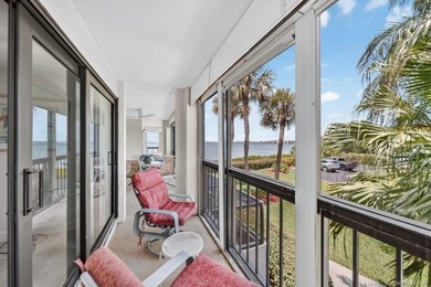 Welcome to your dream waterfront retreat! This beautifully - photo 24
