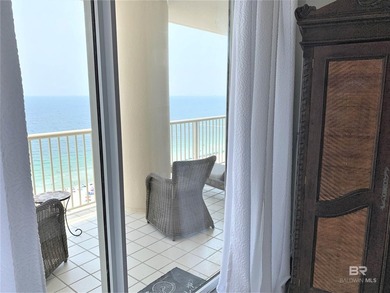 Rare Beach Club Opportunity! RENOVATED! Located on the 19th - photo 25