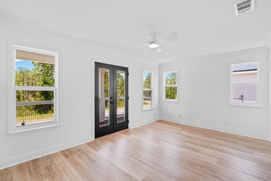 Beautifully renovated and move-in ready, this thoughtfully - photo 25