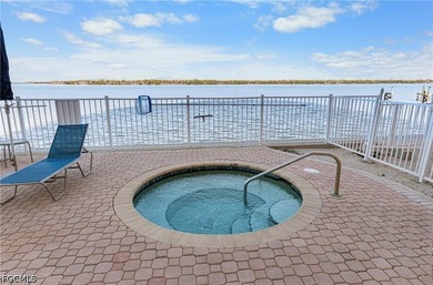 Welcome to your own waterfront vacation suite at Lovers Key - photo 32