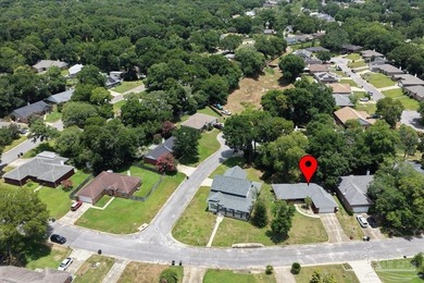 Welcome to this beautiful 3-bedroom 2-bath residence nestled in - photo 35