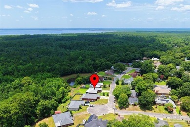 Welcome to this beautiful 3-bedroom 2-bath residence nestled in - photo 37